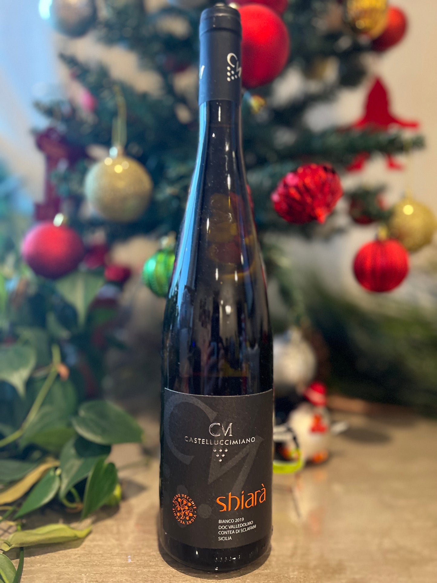 white wine shiara